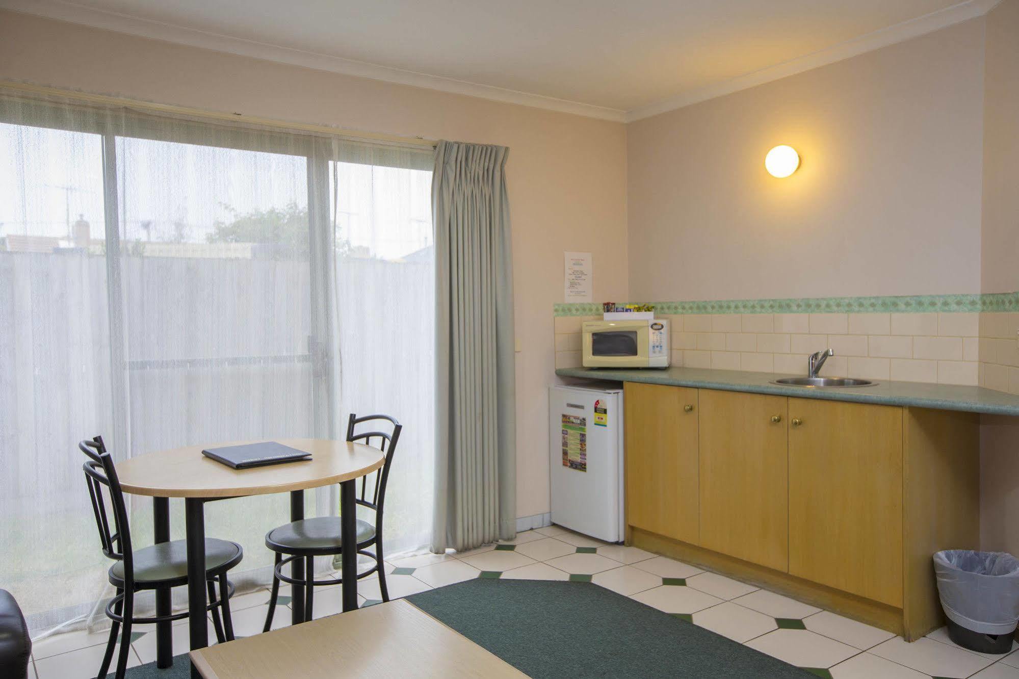 Rose Garden Motel Geelong Exteriör bild